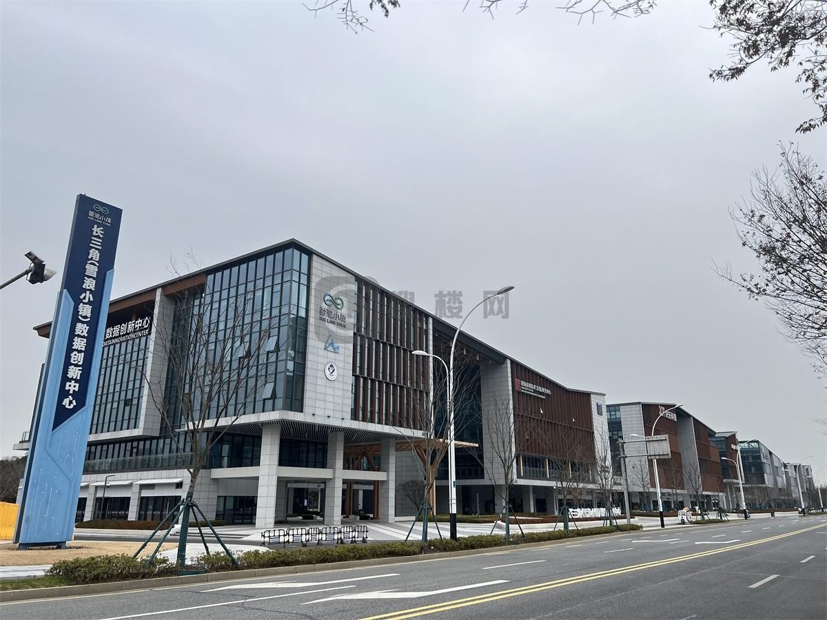 雪浪小镇写字楼租赁全解析：区位、配套与产业生态