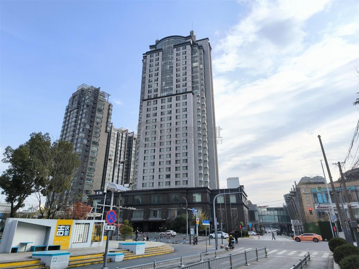 无锡金陵饭店写字楼：升级改造中的高端商务地标