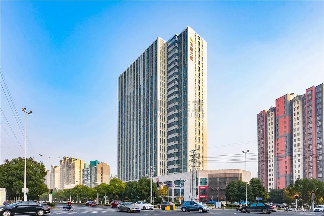 龙山大厦租赁指南：背山面水，交通便捷的商务办公首选​