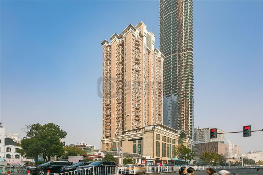 双地铁上盖，得房率70%！揭秘无锡金鼎广场教仪大厦租赁价值