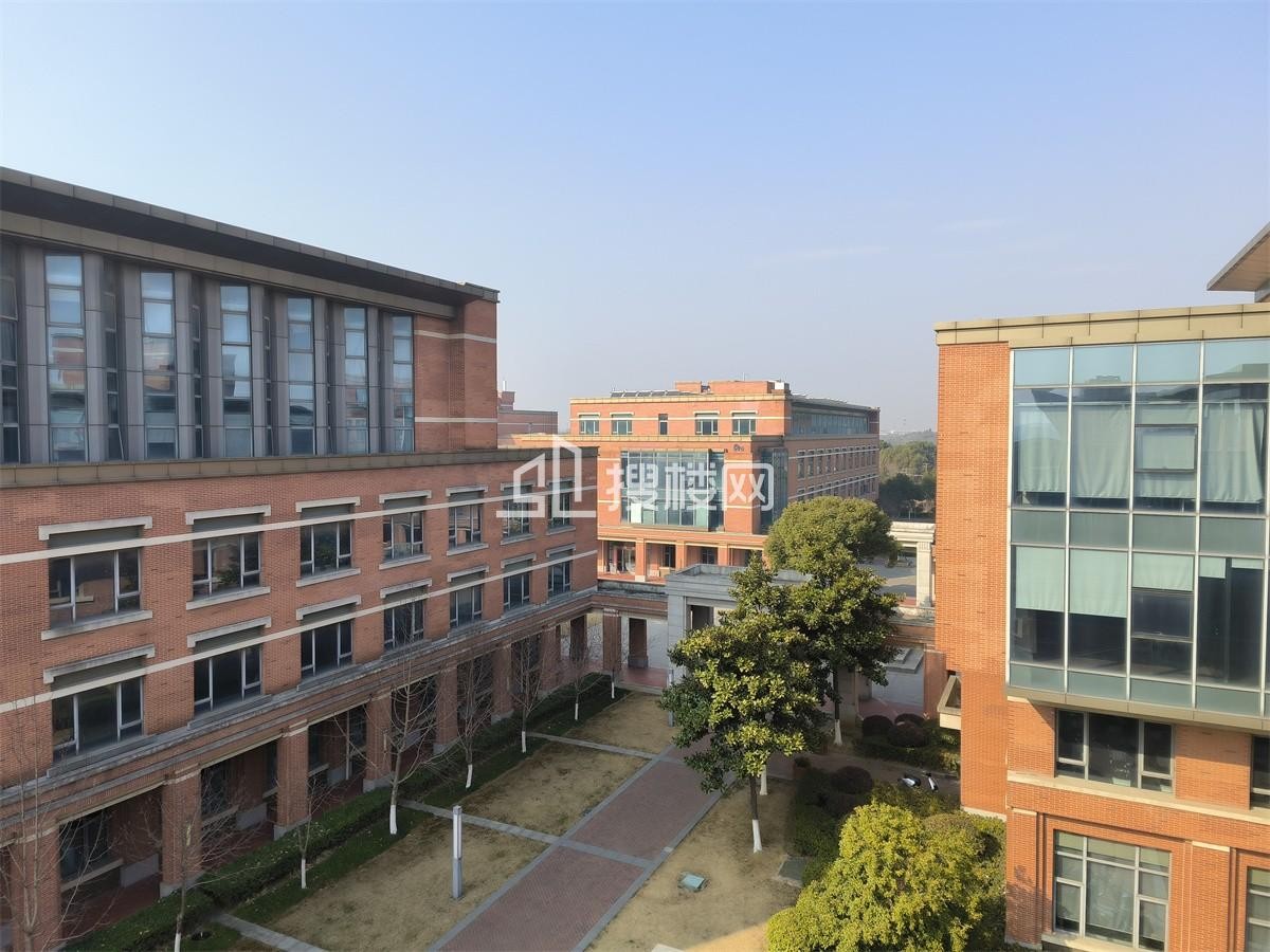 聚焦三大产业，赋能企业成长——探秘无锡中关村科技创新园写字楼