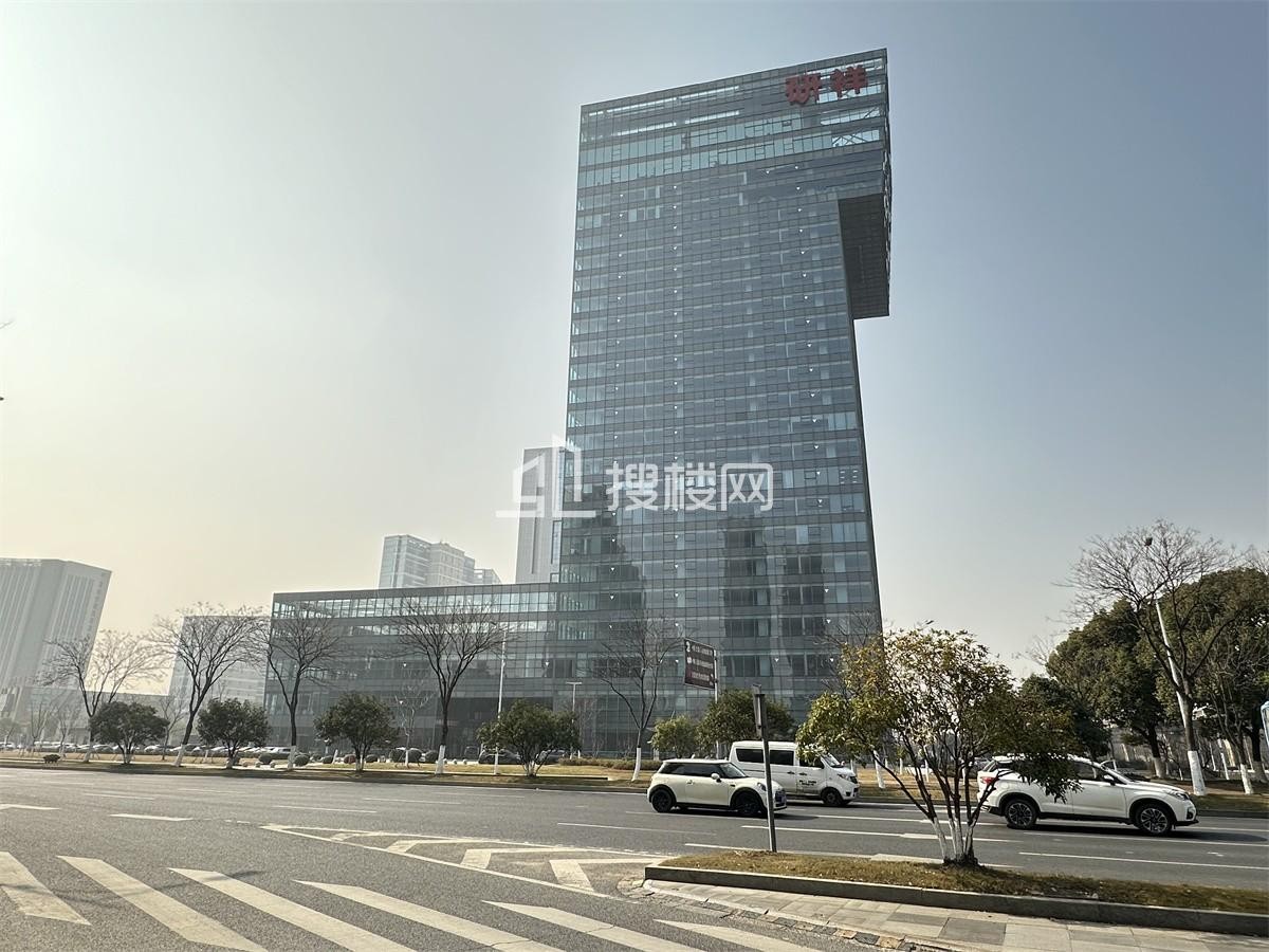 云马创新中心租赁指南：118米地标建筑的商务新选择​