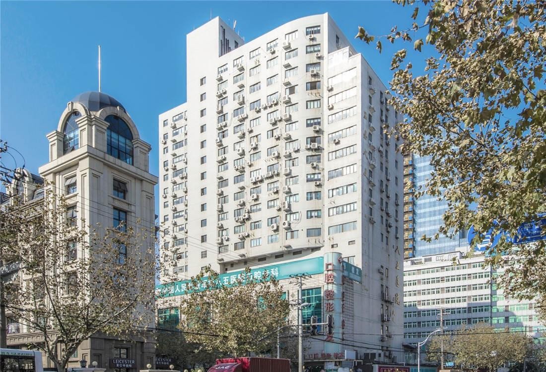 性价比之冠：长宁区华山路玉嘉大厦，小户型办公室租赁指南