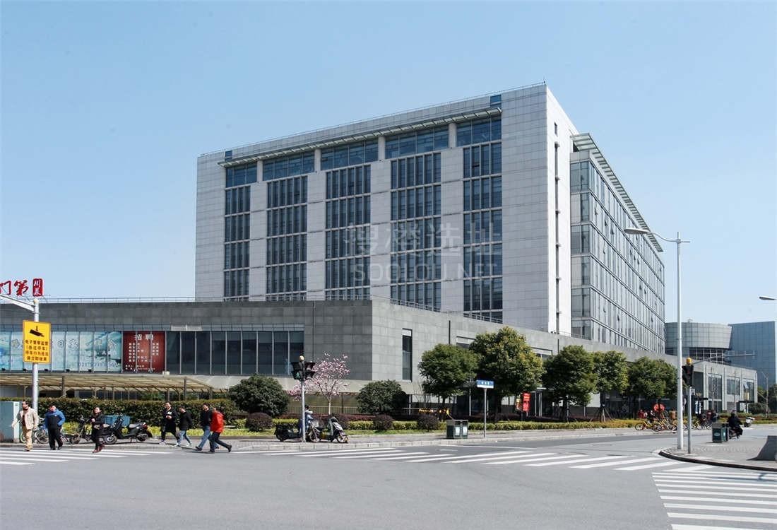 不止于办公：揭秘神州智慧天地——自带商业与员工餐厅的产业社区