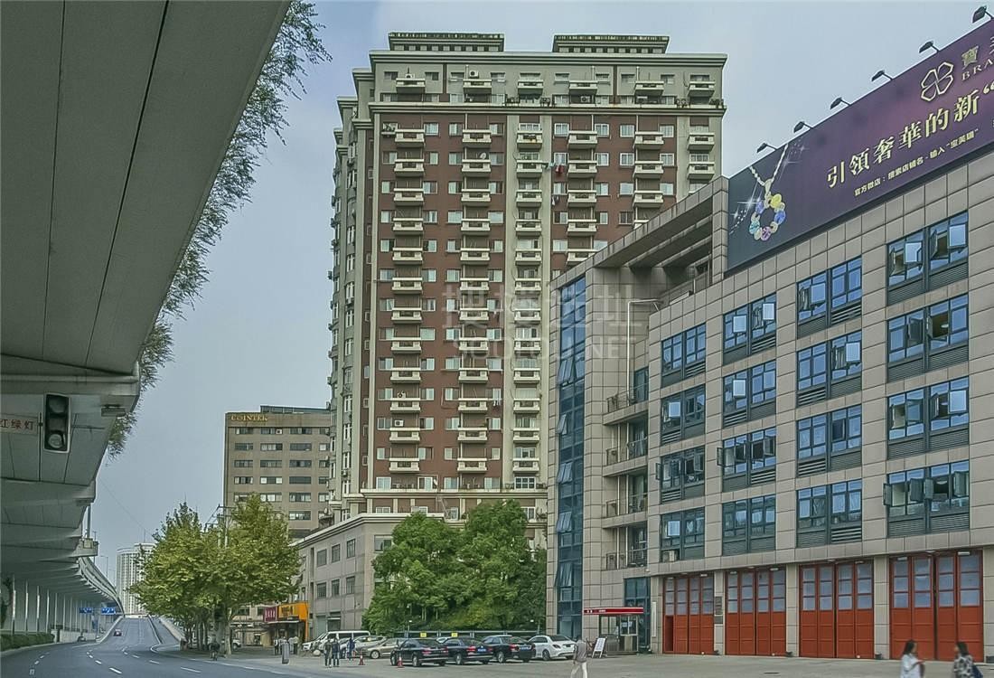 长宁中山西路179号：虹桥世家花园写字楼办公空间指南