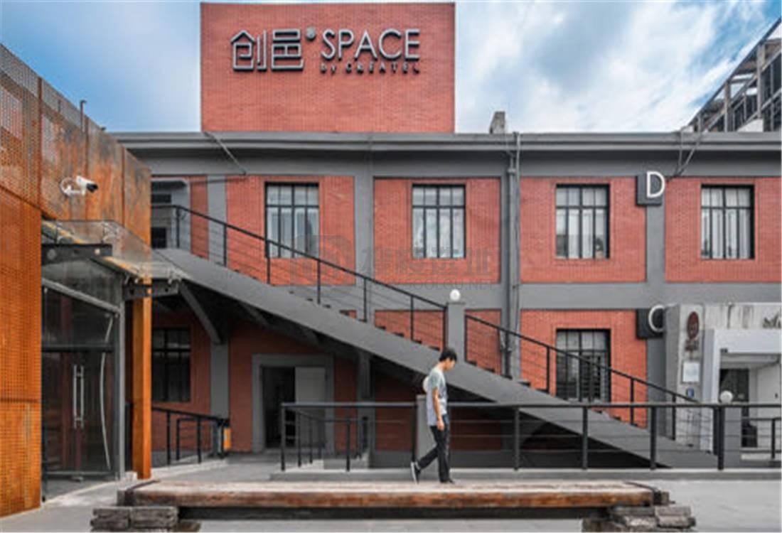 长宁核心区高性价比之选：探秘创邑SPACE•河，层高5米、租金亲民的创意园区