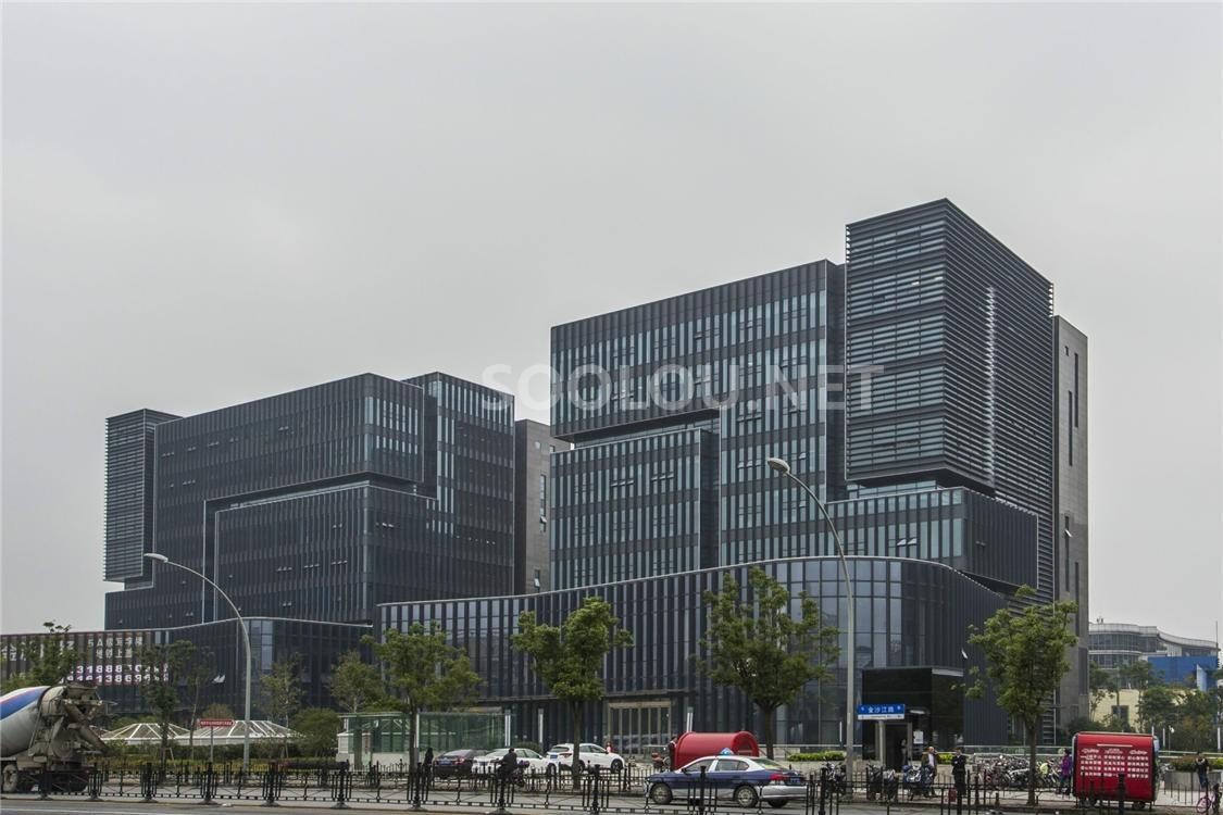 智慧生态办公新地标：深度解析上海普罗娜商务广场租赁全攻略