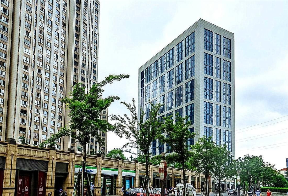 普陀核心区5A甲级Loft办公空间：品尊18英尺全方位租赁解析