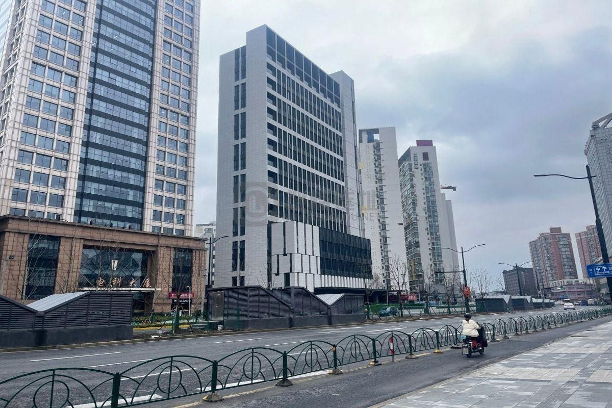 真如芯·地铁上盖｜普陀创新大厦：2023国企新作，VRV空调+仲量联行物业，重塑高效办公体验