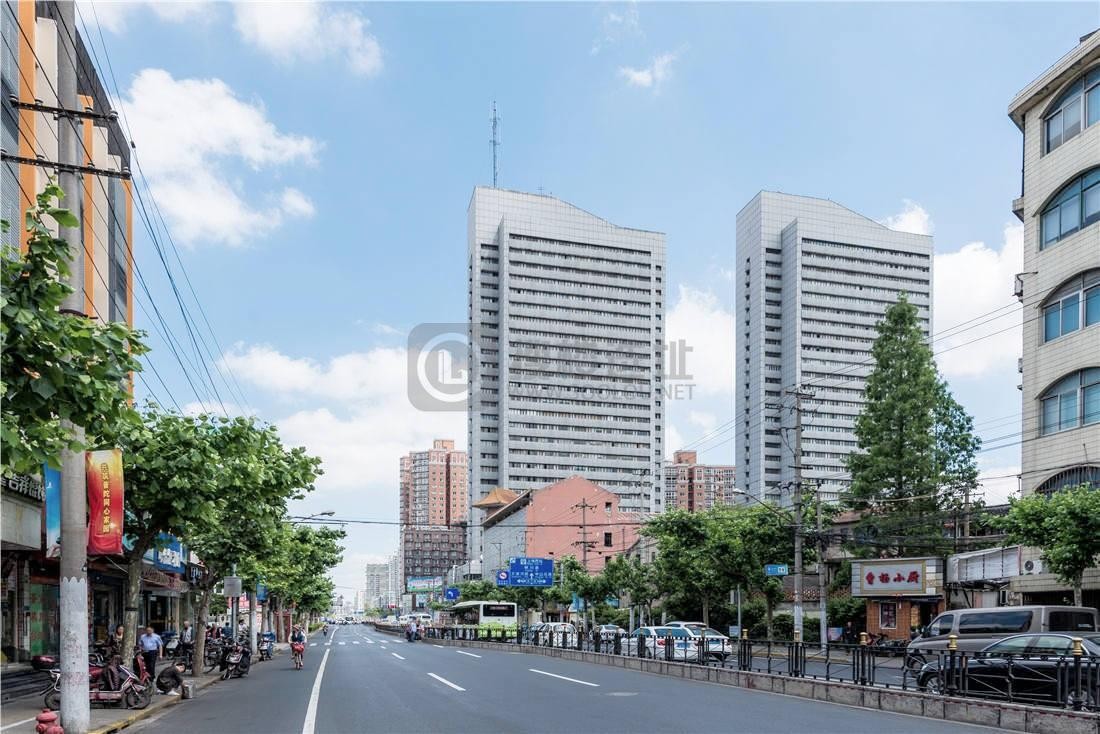 入驻普陀成熟商务区：中友大厦写字楼，高实用率+多车位，即租即用