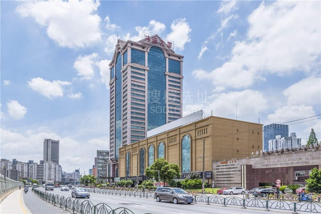 酒店式服务办公｜上海鸿运大厦：毗邻武宁公园，坐拥3地铁+内环高架立体交通网