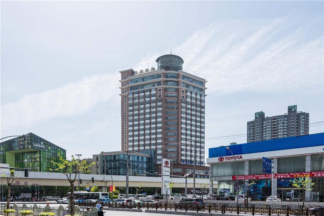 性价比之选：探秘普陀中山公园板块的优质写字楼——清水湾大厦​