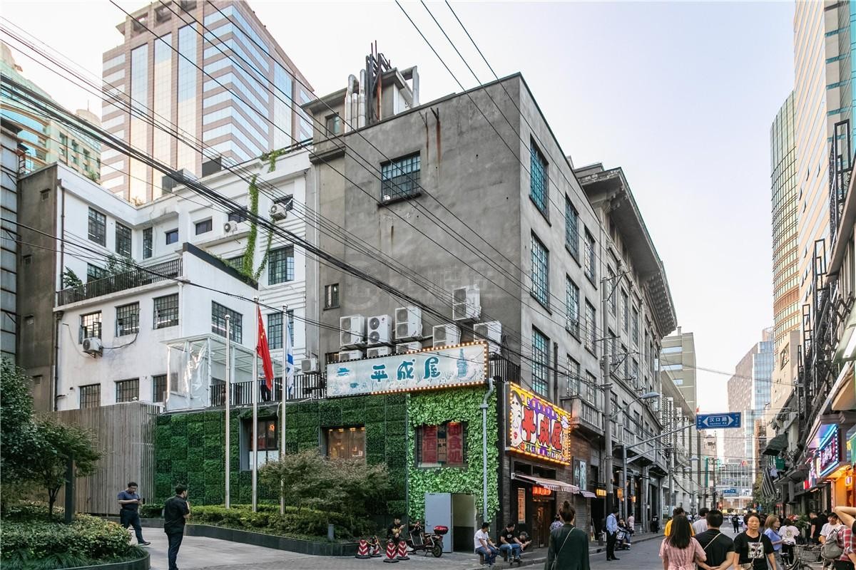 百年申报馆，焕新商务空间：外滩历史文化建筑中的创意办公新选择