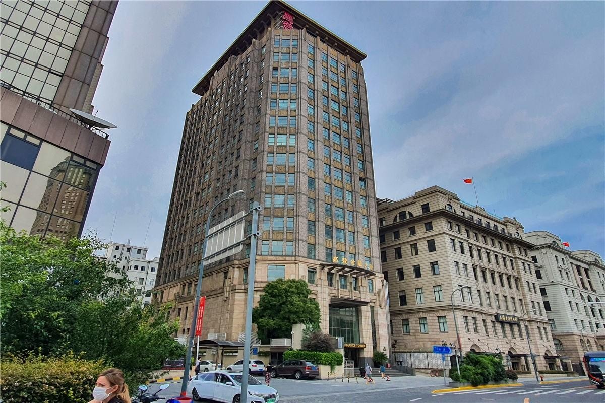 外滩核心地标，智选办公之巅——上海高登金融大厦全维度租赁解析