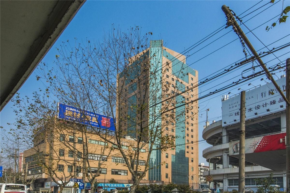 毗邻田子坊与地铁，上海巴士大厦：成熟商圈里的稳健办公资产