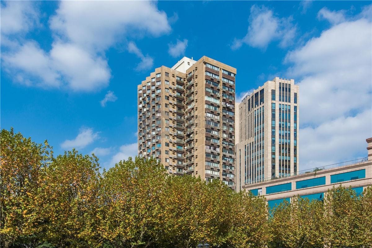 新天地核心区办公新据点：探秘历史建筑雁荡大厦的商务价值