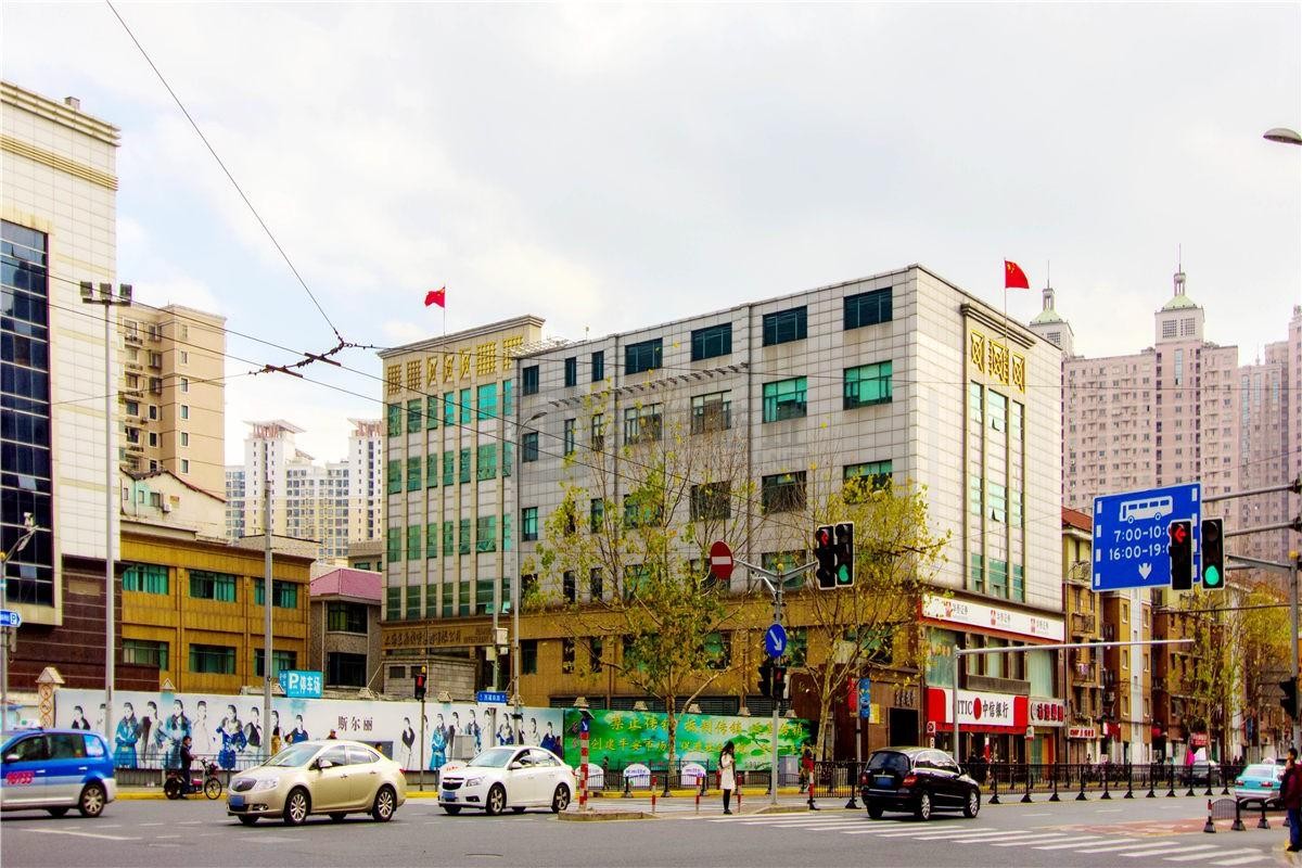 性价比之选·成熟商圈|深入解读上海东鼎大厦：稳定租金与高出租率背后的价值逻辑