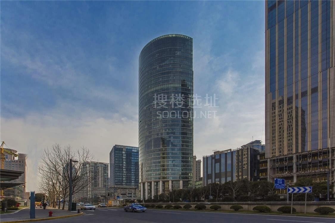 外滩金融芯，福斯特设计——上海久事大厦甲级写字楼全景解析
