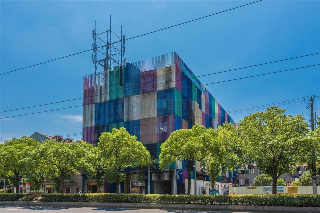 区位与价值导向：北外滩创意办公新地标——上海通利园租赁全解析