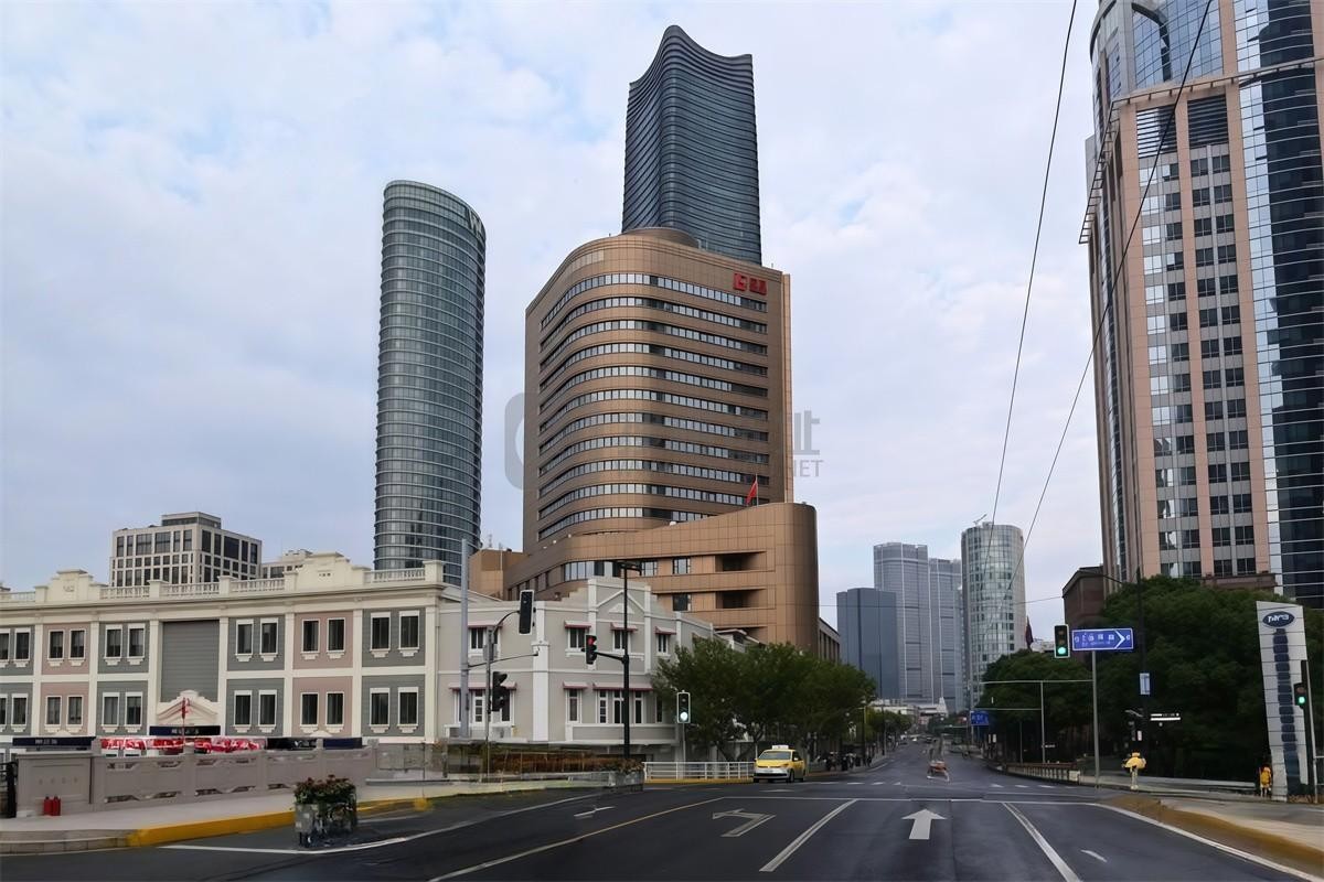 坐拥黄金三角商务区，百联置业大厦为企业打造高效办公平台