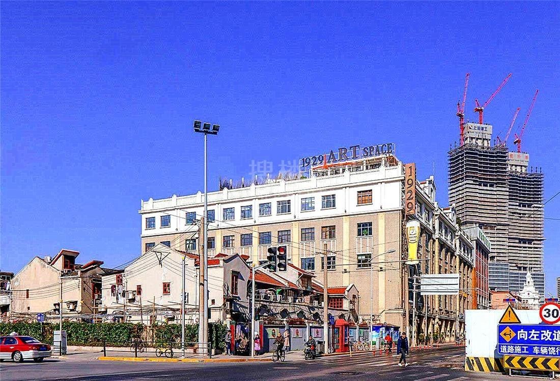 历史保护建筑中的现代办公：探秘上海1929艺术空间商务环境