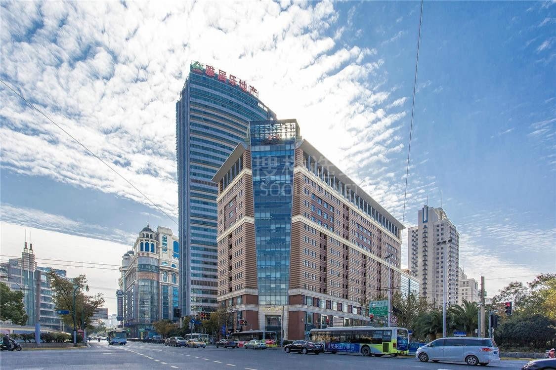 人民广场核心区，灵活办公空间：新金桥广场写字楼租赁指南