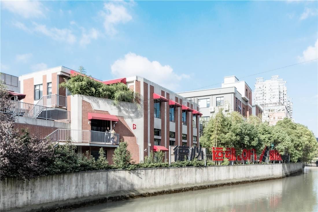 运动赋能办公新生态：探秘虹口德必运动LOFT-Y街区租赁全攻略