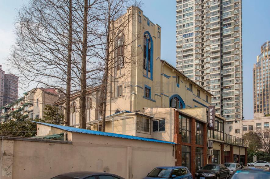 虹口内环性价比之选：新乡商务楼168㎡精装办公室租赁全解析