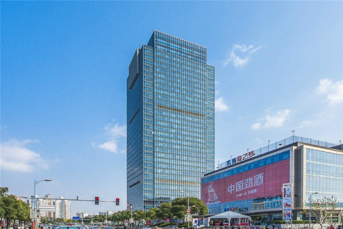 闵行商务地标：凯德龙之梦甲级写字楼全解析，灵活空间与枢纽交通赋能企业成长