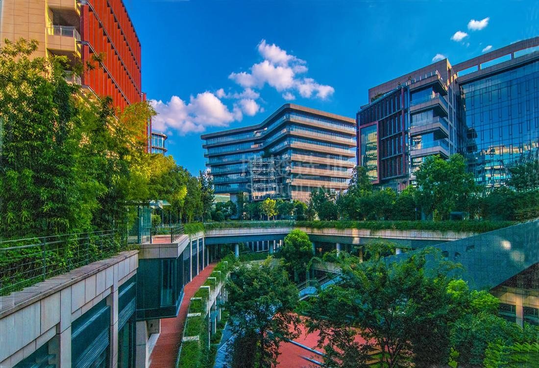 在花园中办公：探秘LEED金级认证的德必虹桥绿谷WE生态商务空间