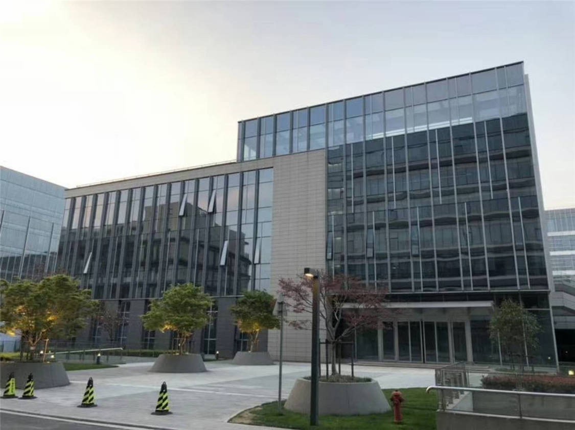 西上海商务新地标：揭秘上海万象城甲级写字楼的生态办公之道