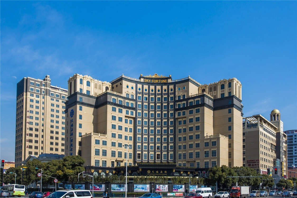 闵行商务新地标：深度解析金虹桥商务广场的办公价值与租赁全攻略