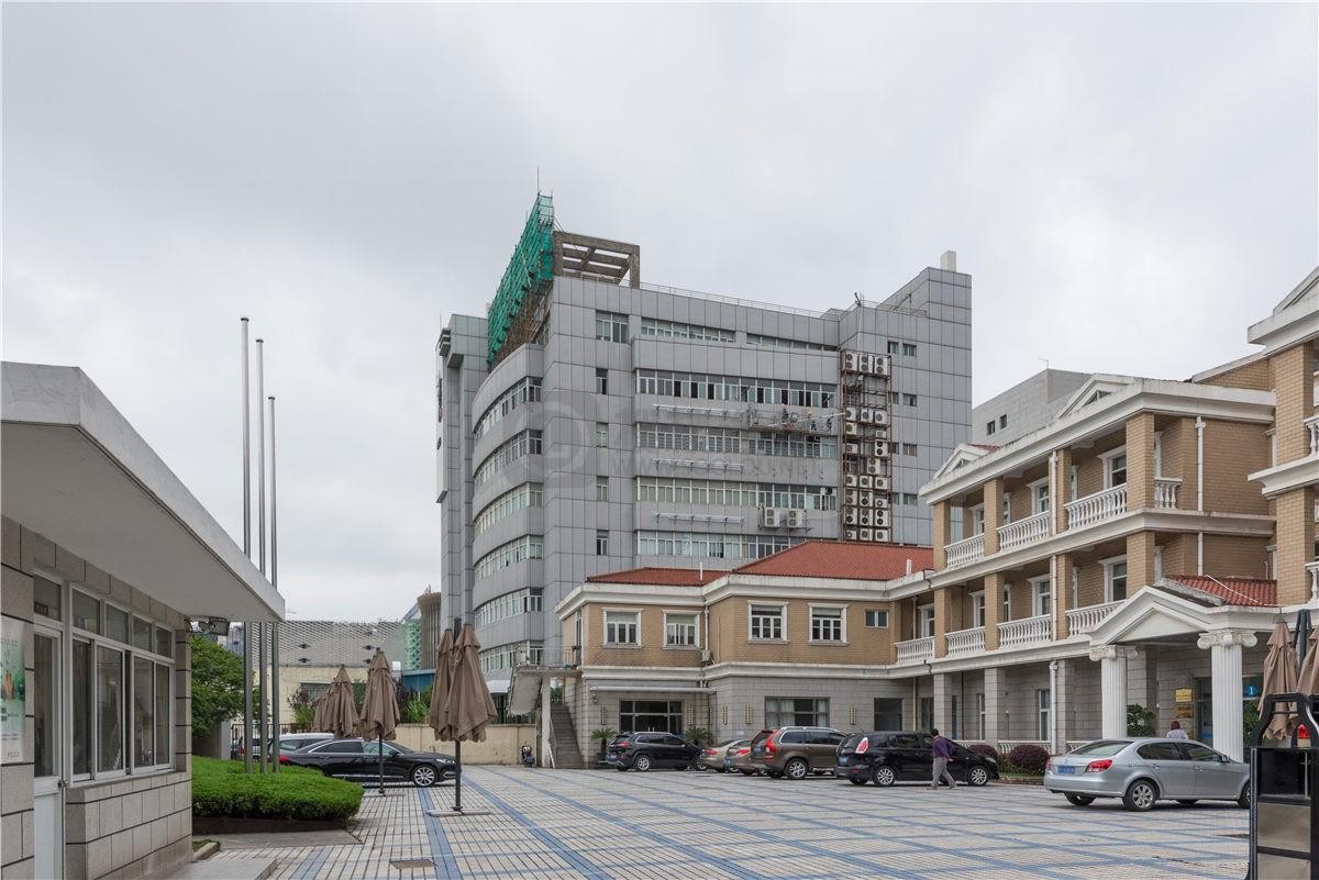聚焦吴中路核心区：揭秘奥克拉大楼的租赁价值与商务环境