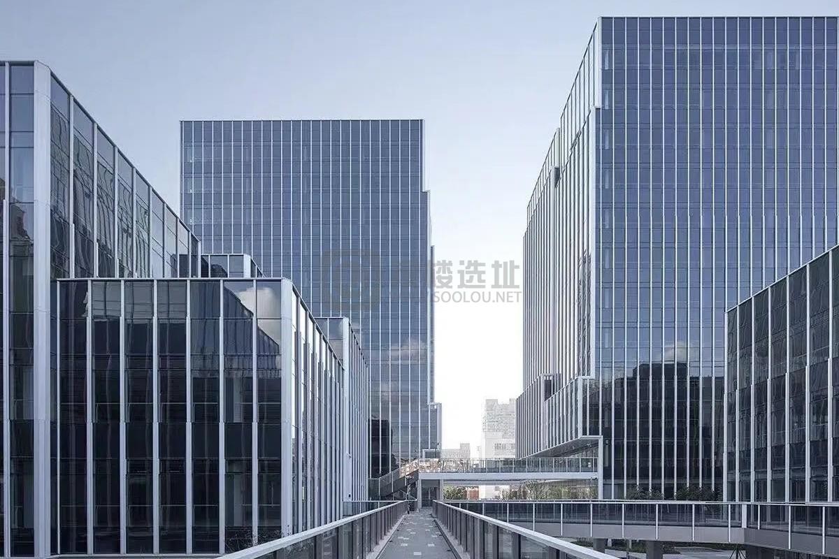 杨浦滨江核心区写字楼新宠：火炬电子大厦，便捷交通与完整产业生态的完美结合