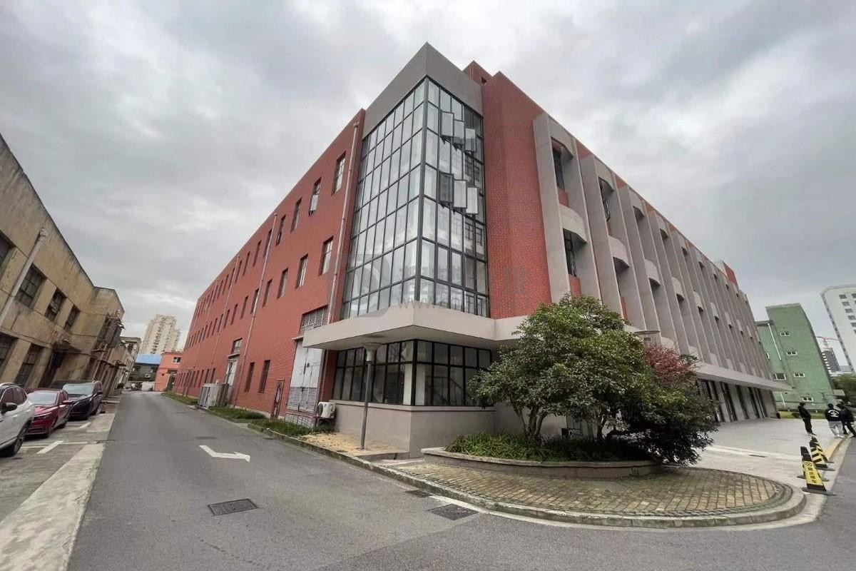 区位卖点型：上海海立园租赁指南：老厂房爆改创意园，高性价比独栋办公