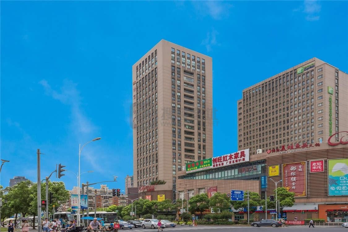 创业办公优选：上海怡富商务广场，成熟配套助力企业稳健发展