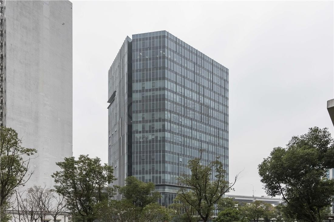 上海绿地汇方广场写字楼出租：东外滩甲级办公，近12号线宁国路站