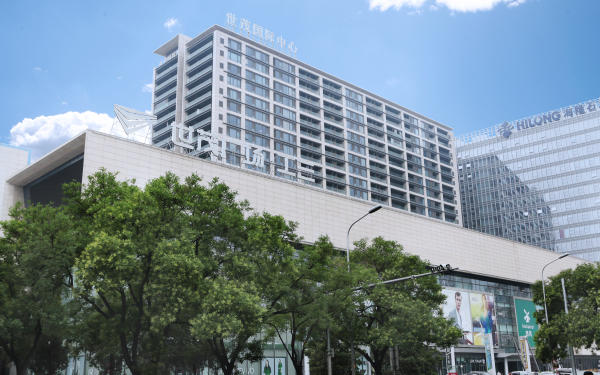 世茂工三写字楼写字楼出租_朝阳区CBD_业主直租400-087-7868