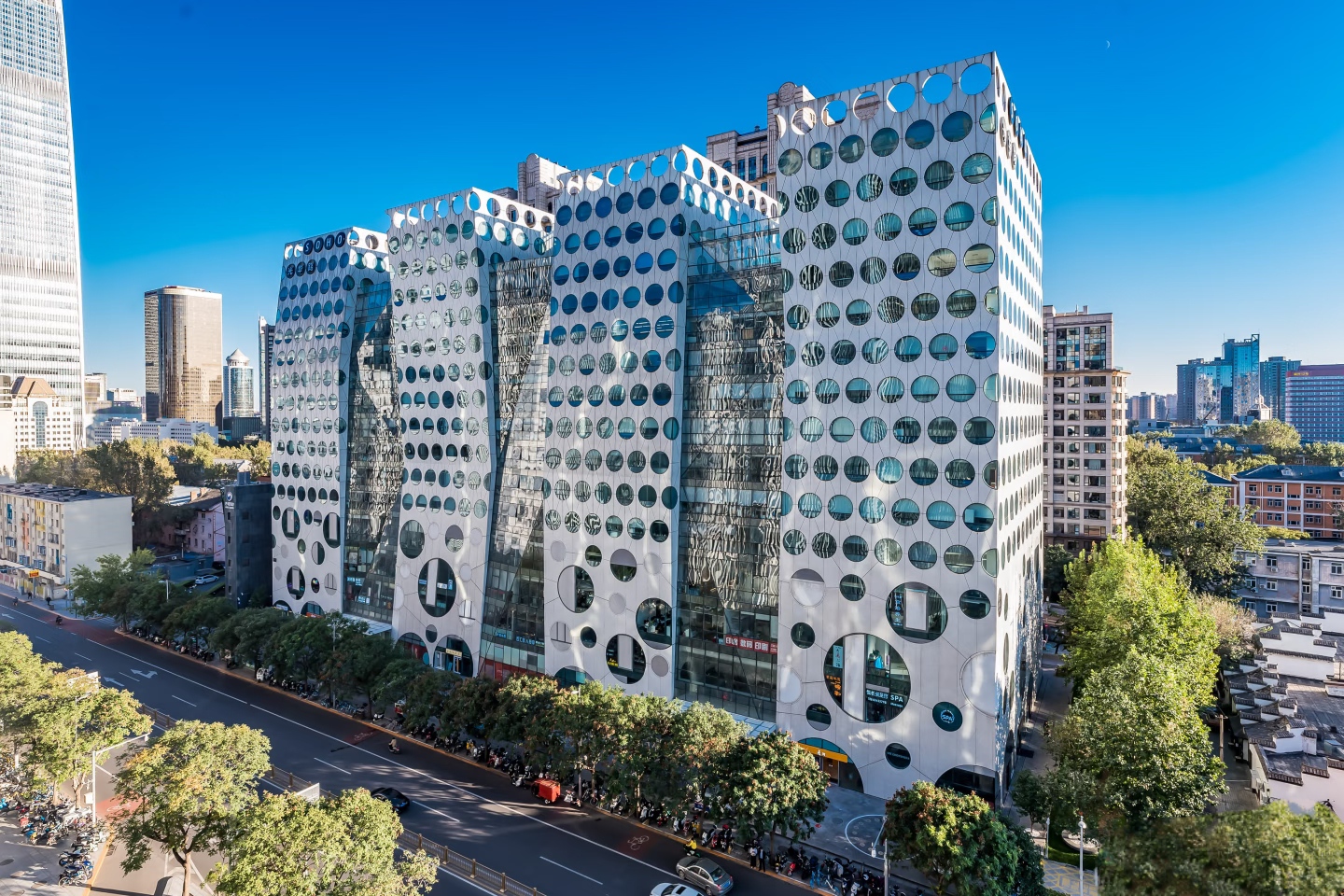 光华路soho一期写字楼出租_朝阳区CBD_业主直租400-087-7868