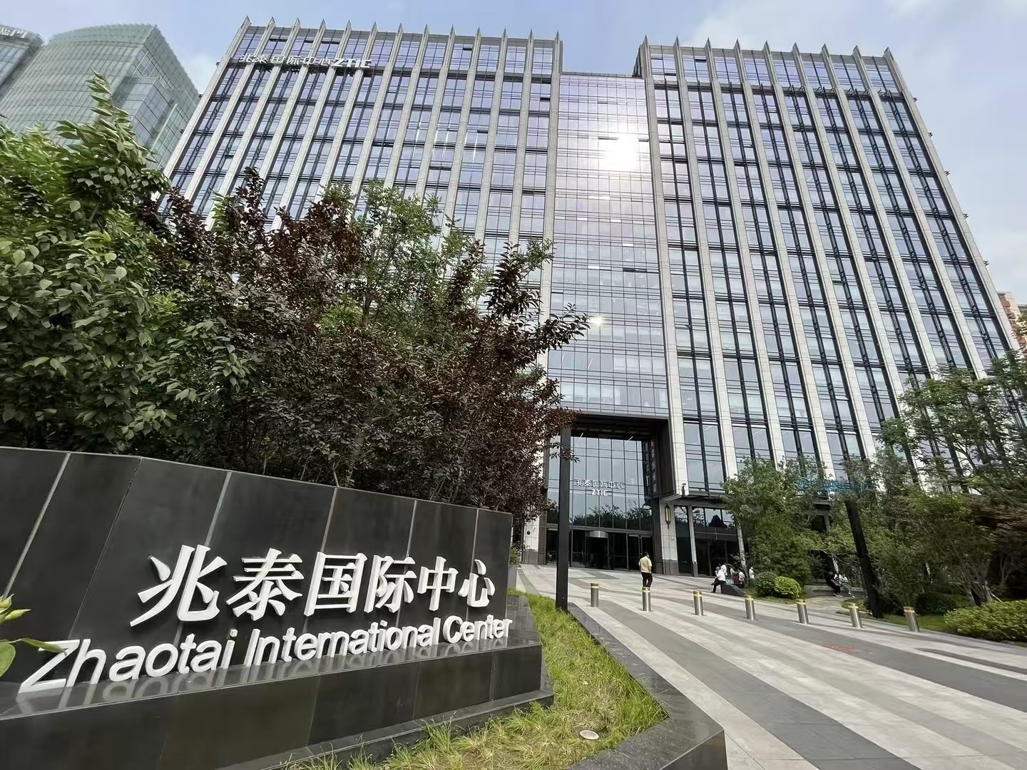 兆泰国际中心E座写字楼出租_朝阳区东二环_业主直租400-087-7868