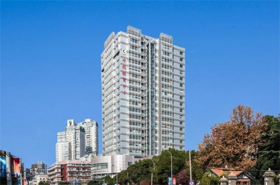 中西大厦写字楼出租_长宁江苏路教育示范甲级写字楼_业主直租400-087-7868