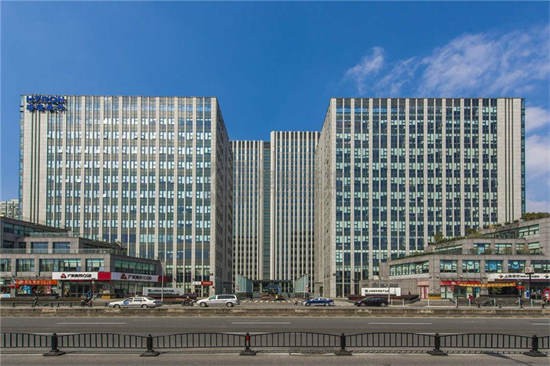 枫林科创园写字楼出租：宜山路700号5A科技产业园，米哈游入驻地铁上盖