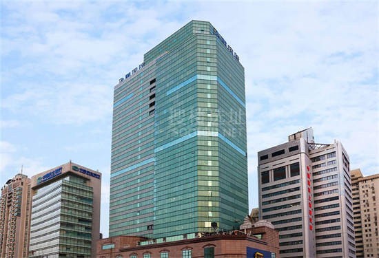 飞雕国际大厦写字楼出租：肇嘉浜路1065号徐家汇正中心，圆柱形玻璃幕墙地标